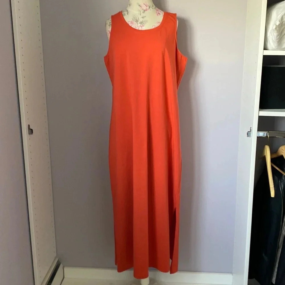 Isaac mizrahi live! Sleeveless dress size Large